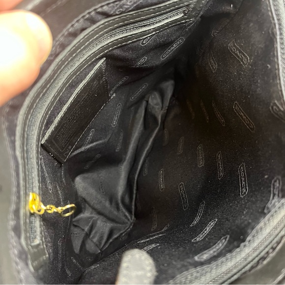 Coach | Legacy Lunch Bucket Bag Glovetanned Leather 9077 in Black - Picture 9 of 15